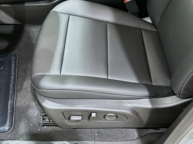 2026 GMC Canyon Elevation, RWD