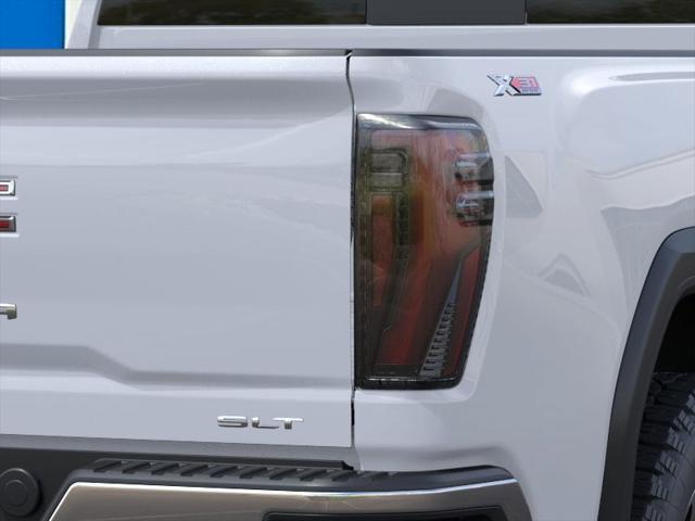 2026 GMC Sierra 3500HD Crew Cab, Long Bed, SLT Dual Rear Wheel, 4WD