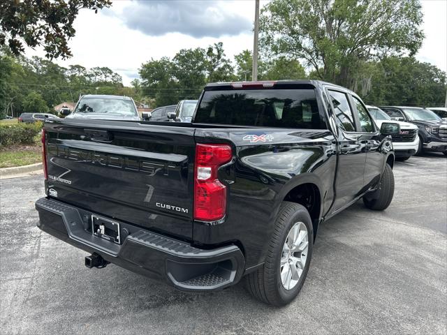 2026 Chevrolet Silverado 1500 4WD Crew Cab Short Bed Custom