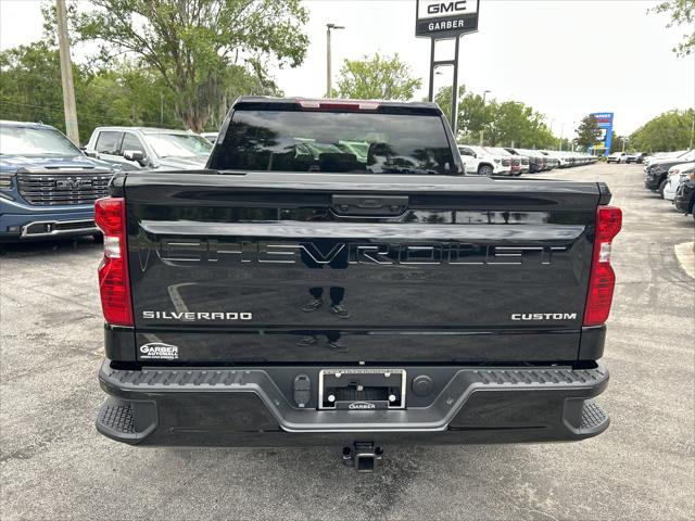 2026 Chevrolet Silverado 1500 4WD Crew Cab Short Bed Custom