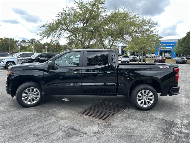 2026 Chevrolet Silverado 1500 4WD Crew Cab Short Bed Custom