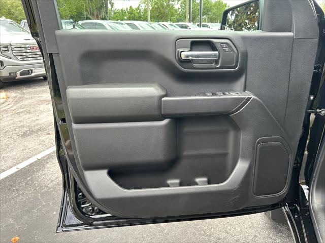 2026 Chevrolet Silverado 1500 4WD Crew Cab Short Bed Custom