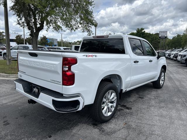 2026 Chevrolet Silverado 1500 4WD Crew Cab Short Bed Custom