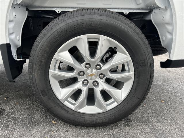 2026 Chevrolet Silverado 1500 4WD Crew Cab Short Bed Custom
