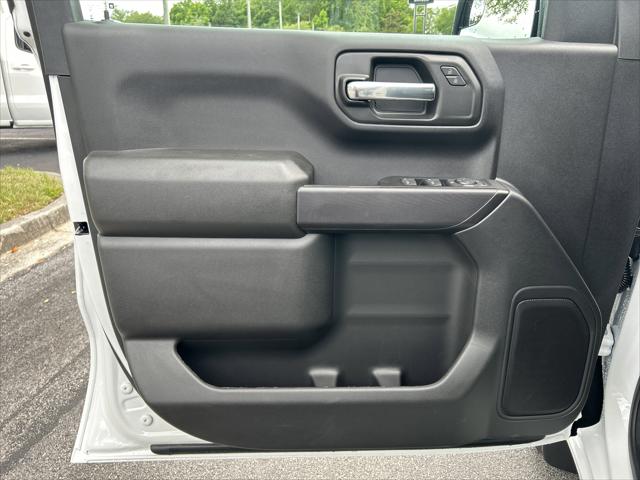 2026 Chevrolet Silverado 1500 4WD Crew Cab Short Bed Custom