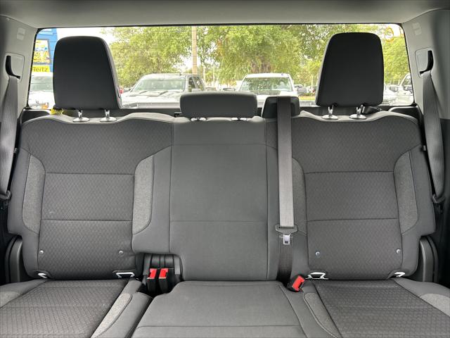 2026 Chevrolet Silverado 1500 4WD Crew Cab Short Bed Custom