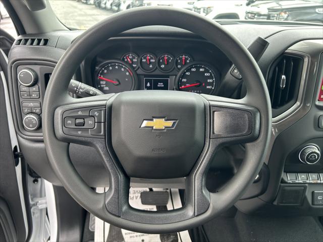 2026 Chevrolet Silverado 1500 4WD Crew Cab Short Bed Custom