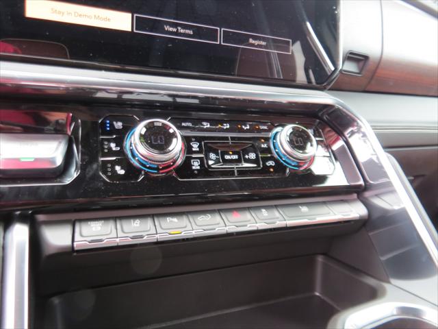 2026 GMC Sierra 3500HD Crew Cab, Long Bed, Denali Ultimate Dual Rear Wheel, 4WD