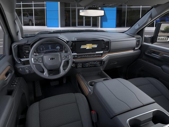 2026 Chevrolet Silverado 2500HD Crew Cab, Standard Bed, LT, 4WD