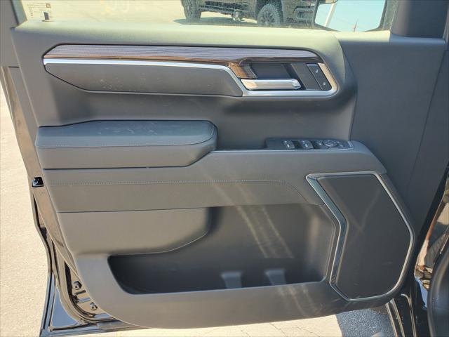2026 Chevrolet Silverado 1500 4WD Crew Cab Short Bed RST