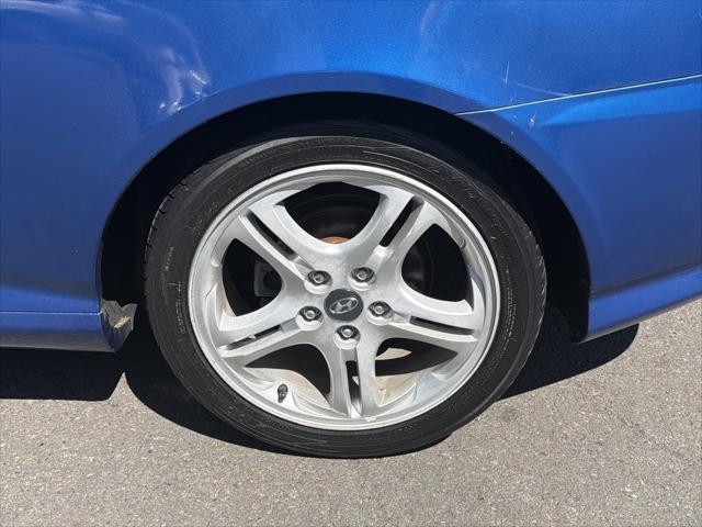 2004 Hyundai Tiburon GT COUPE 2D