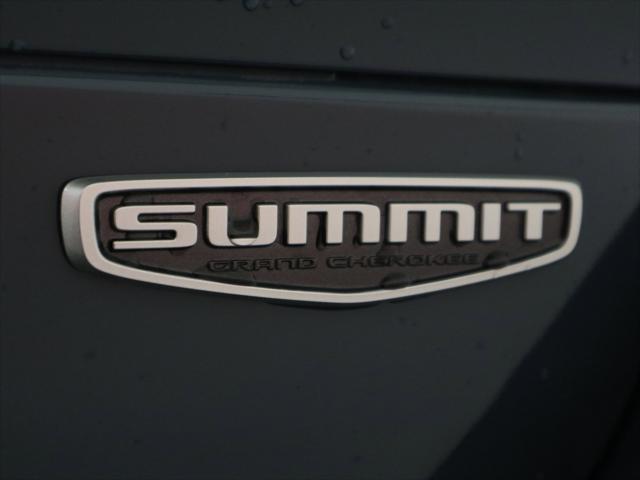 2026 Jeep Grand Cherokee L Summit 4x4