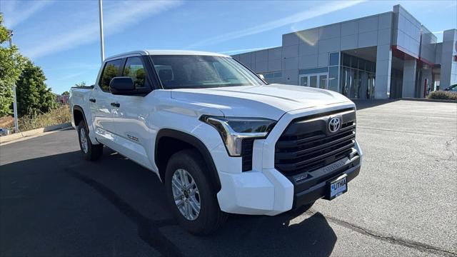 2026 Toyota Tundra SR5 CrewMax 5.5' Bed