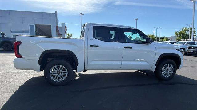 2026 Toyota Tundra SR5 CrewMax 5.5' Bed