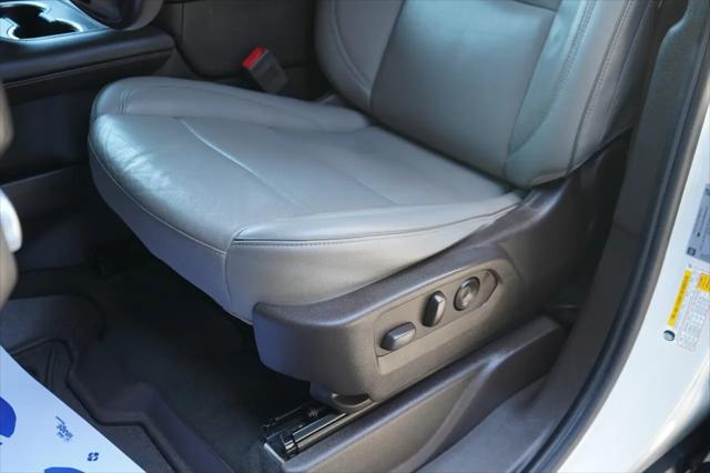 2021 GMC Yukon XL 4WD SLT