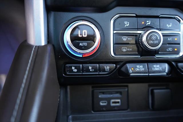 2021 GMC Yukon XL 4WD SLT