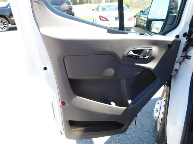 2022 Ford Transit Cutaway T-350 RWD DRW Only 51K