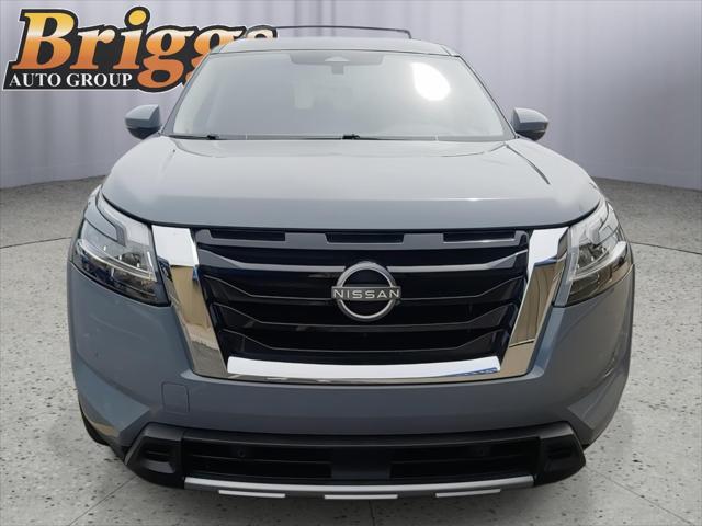 2023 Nissan Pathfinder Platinum 4WD