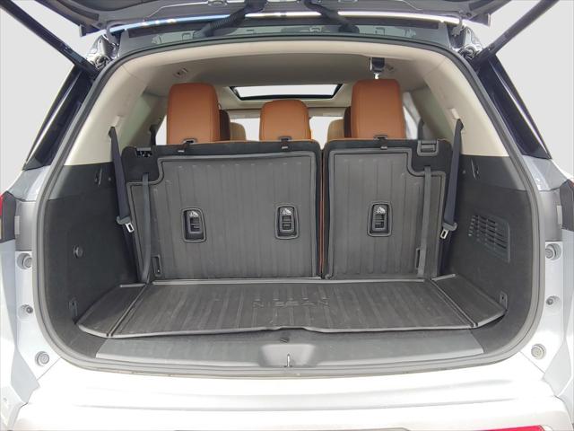 2023 Nissan Pathfinder Platinum 4WD