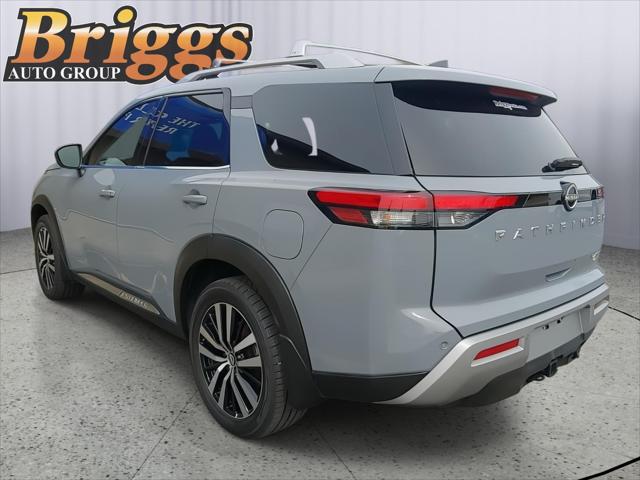2023 Nissan Pathfinder Platinum 4WD