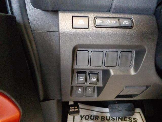 2024 Nissan Frontier Crew Cab PRO-4X 4x4