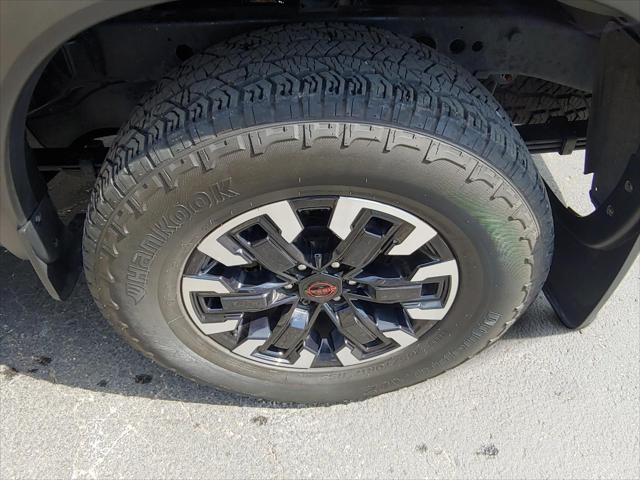 2024 Nissan Frontier Crew Cab PRO-4X 4x4