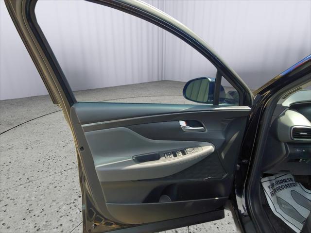 2023 Hyundai Santa Fe SE