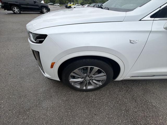 2022 Cadillac XT6 AWD Premium Luxury