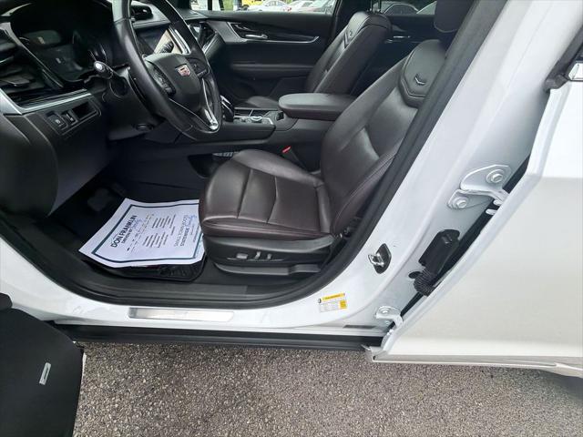 2022 Cadillac XT6 AWD Premium Luxury