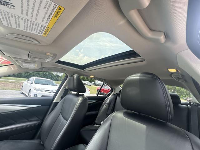 2023 INFINITI Q50 LUXE AWD