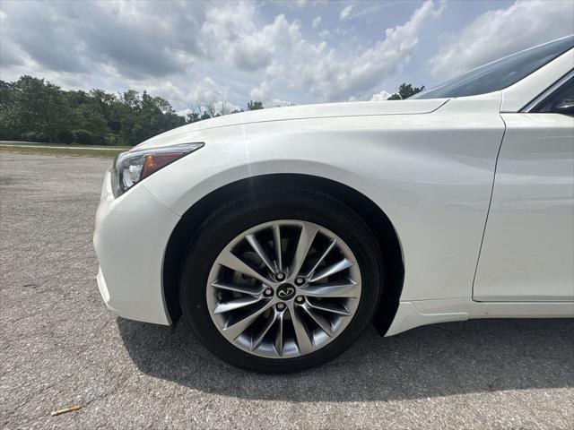 2023 INFINITI Q50 LUXE AWD