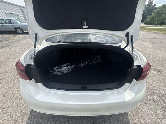 2023 INFINITI Q50 LUXE AWD