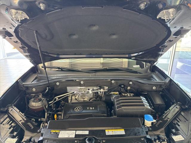 2023 Volkswagen Atlas Cross Sport 2.0T SE