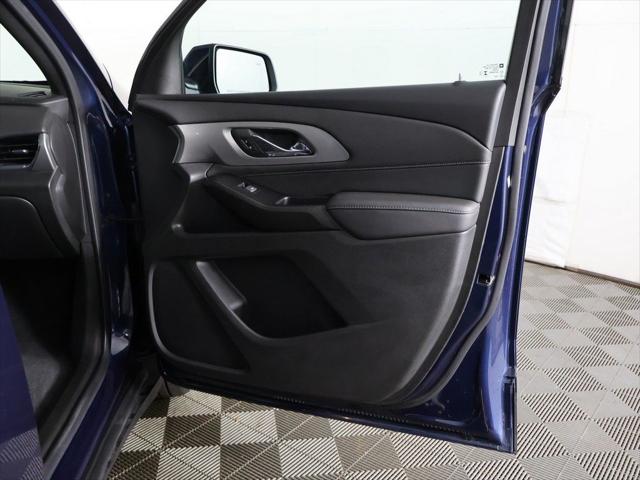 2023 Chevrolet Traverse FWD LT Cloth