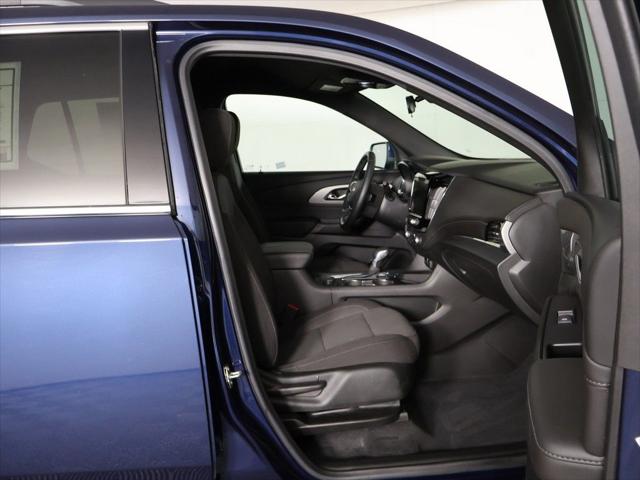2023 Chevrolet Traverse FWD LT Cloth
