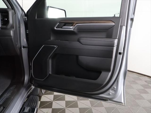 2023 Chevrolet Silverado 1500 4WD Crew Cab Short Bed LT with 2FL