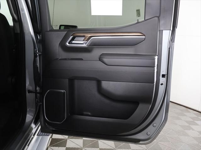 2023 Chevrolet Silverado 1500 4WD Crew Cab Short Bed LT with 2FL