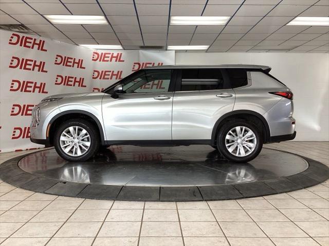 2025 Mitsubishi Outlander ES 2.5 S-AWC