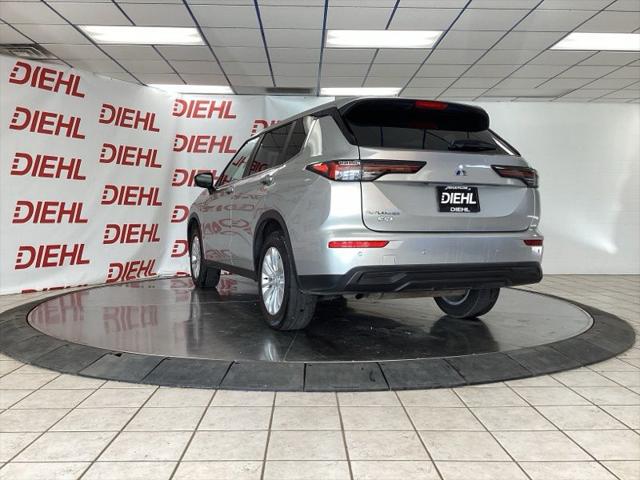 2025 Mitsubishi Outlander ES 2.5 S-AWC