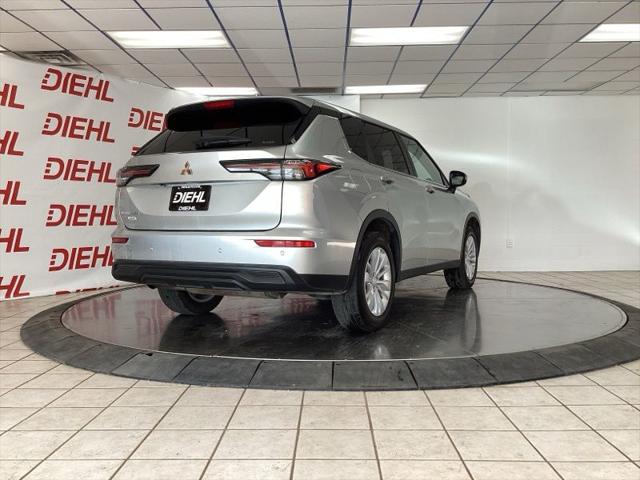 2025 Mitsubishi Outlander ES 2.5 S-AWC