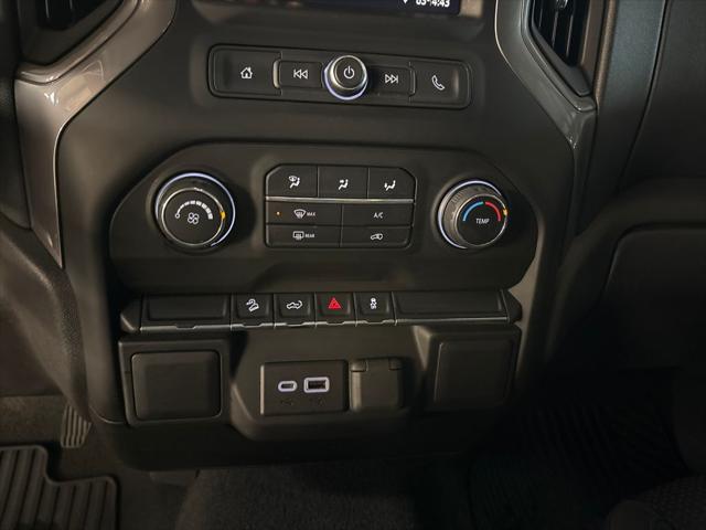 2021 Chevrolet Silverado 1500 4WD Crew Cab Standard Bed Custom Trail Boss