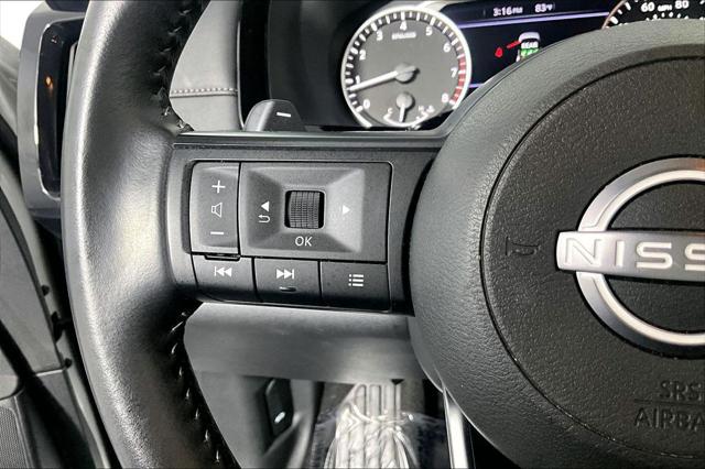 2025 Nissan Pathfinder SV - Photo 18