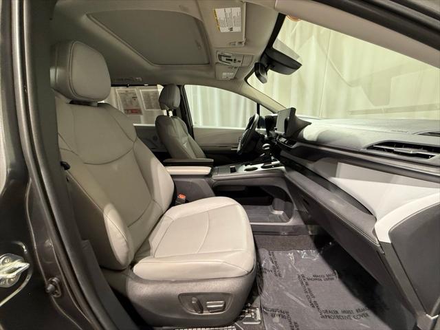2025 Toyota Sienna XLE