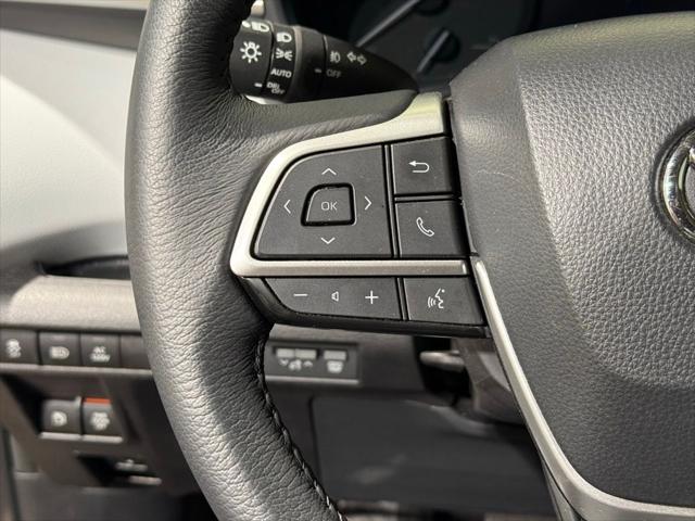 2025 Toyota Sienna XLE