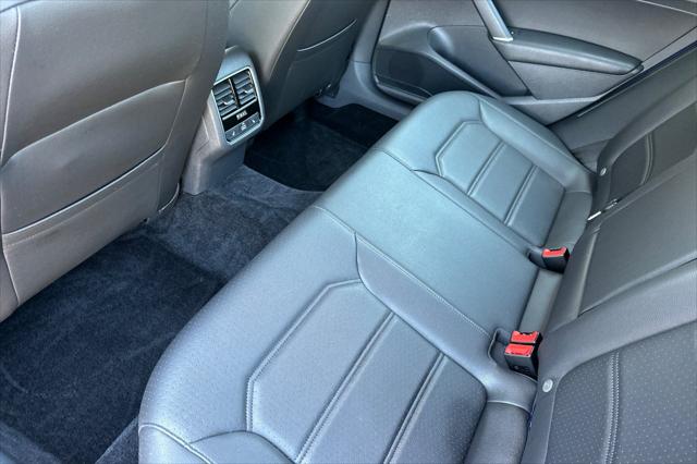 2017 Volkswagen Passat 1.8T SE
