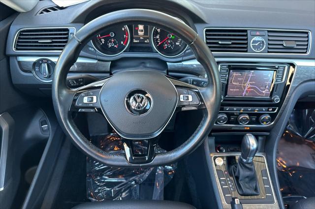 2017 Volkswagen Passat 1.8T SE