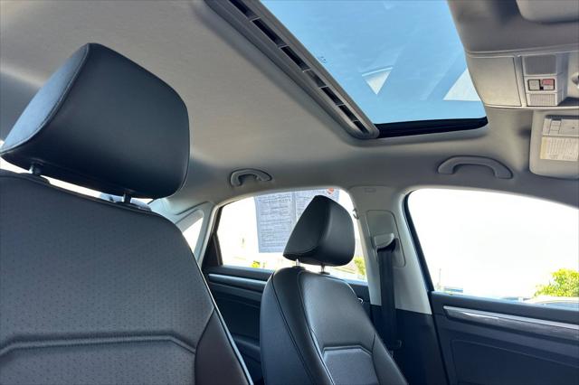 2017 Volkswagen Passat 1.8T SE