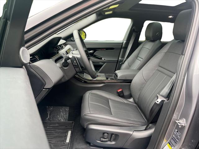 2025 Land Rover Range Rover Evoque Dynamic SE