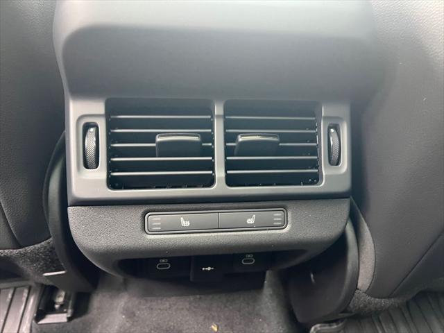 2025 Land Rover Range Rover Evoque Dynamic SE