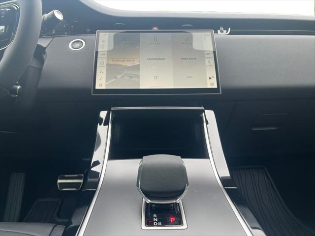2025 Land Rover Range Rover Evoque Dynamic SE